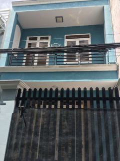 Bán nhà HXH Đường 109 Phước Long B, 2 tầng, DT 64m2 ngang 5. Tiện ích đầy đủ